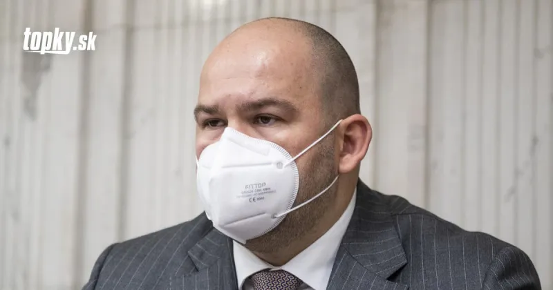 Poslanec Sme rodina Pčolinský má KORONAVÍRUS: Druhýkrát za dva mesiace! Priebeh je horší | Topky.sk