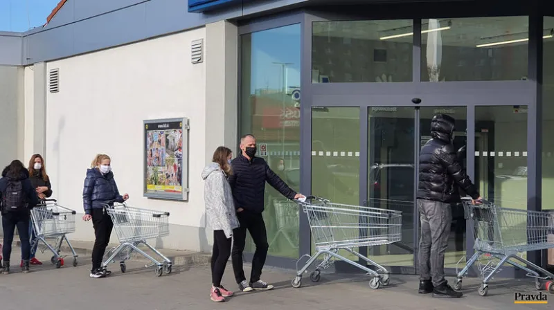Bič na koronavírus? Čo na Slovensku platí od stredy 3. marca - Domáce - Správy - Pravda.sk