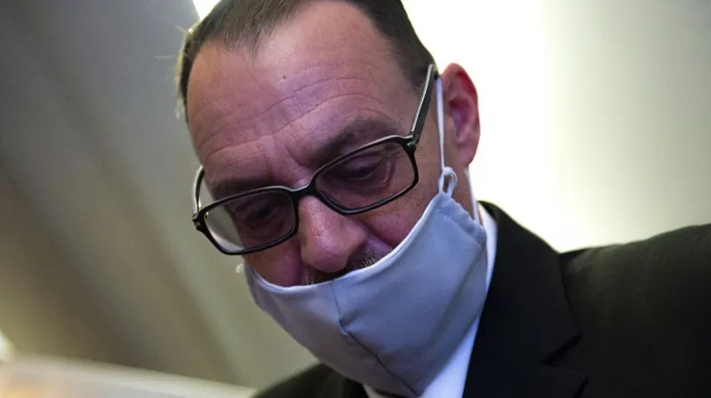 Trnku chcú obžalovať zo závažného zneužitia právomoci verejného činiteľa - Domáce - Správy - Pravda.sk