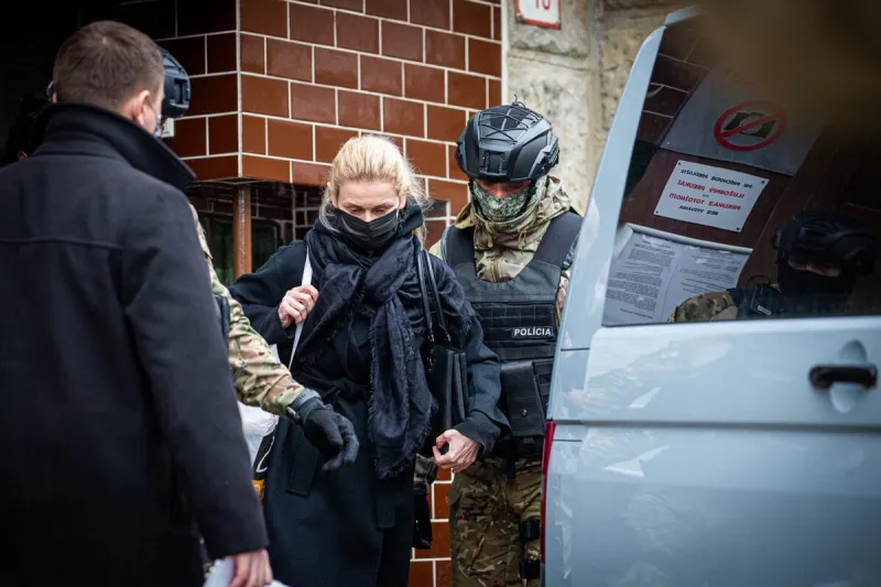 Monika Jankovská si slobodu neužila, opäť ju zadržali - SME