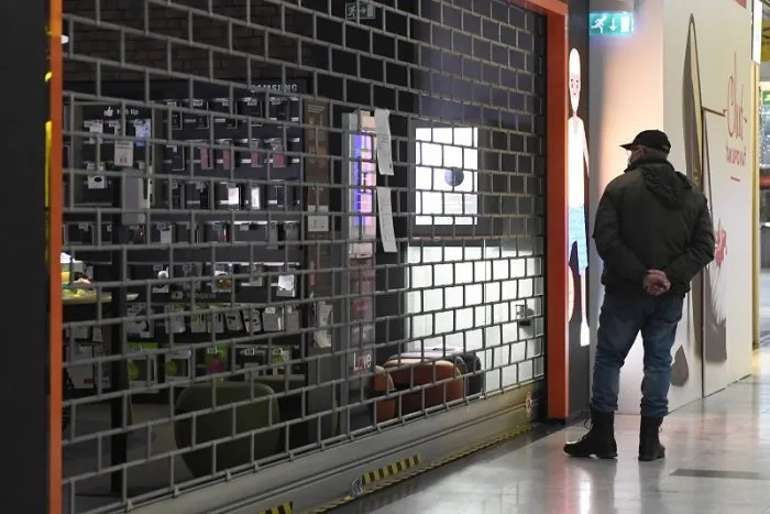 Sulík je za otvorenie prevádzok, tvrdý lockdown nemá zmysel | Dnes24.sk