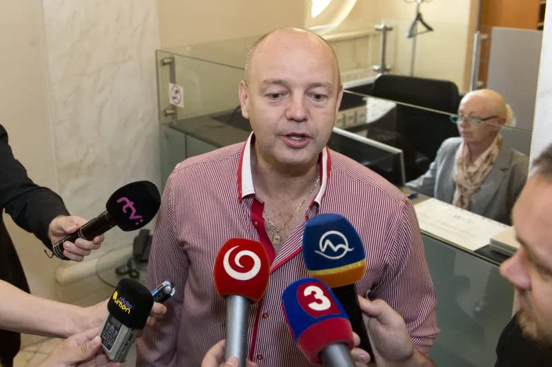 Bývalého riaditeľa Markízy Ruska zatkla polícia, vraj si objednal vraždu – Denník N