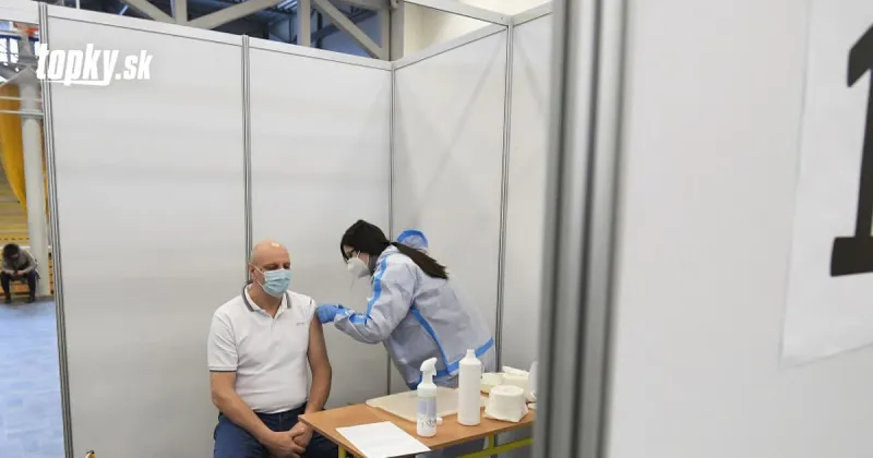 KORONAVÍRUS V stredu večer pribudnú nové termíny na očkovanie pre seniorov | Topky.sk