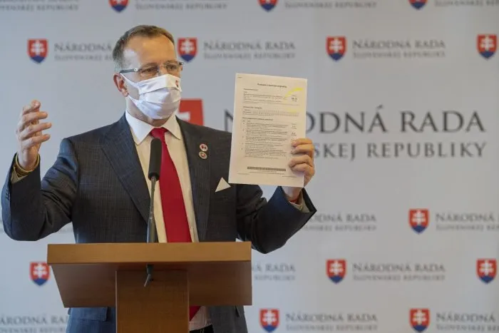 Kollárova diplomovka opäť na pretrase: Stíhanie zastavili, skutok nie je trestným činom! | Dnes24.sk