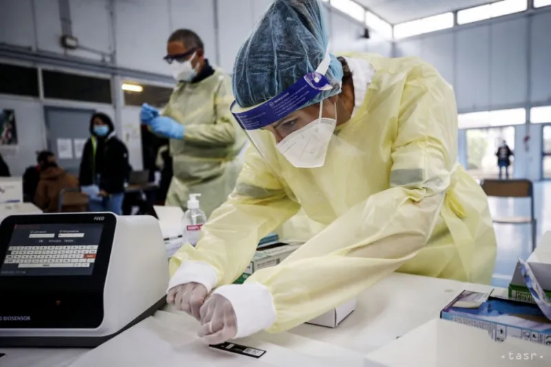 ÚVZ: Sekvenovaním možno preskúmať genetickú informáciu koronavírusu