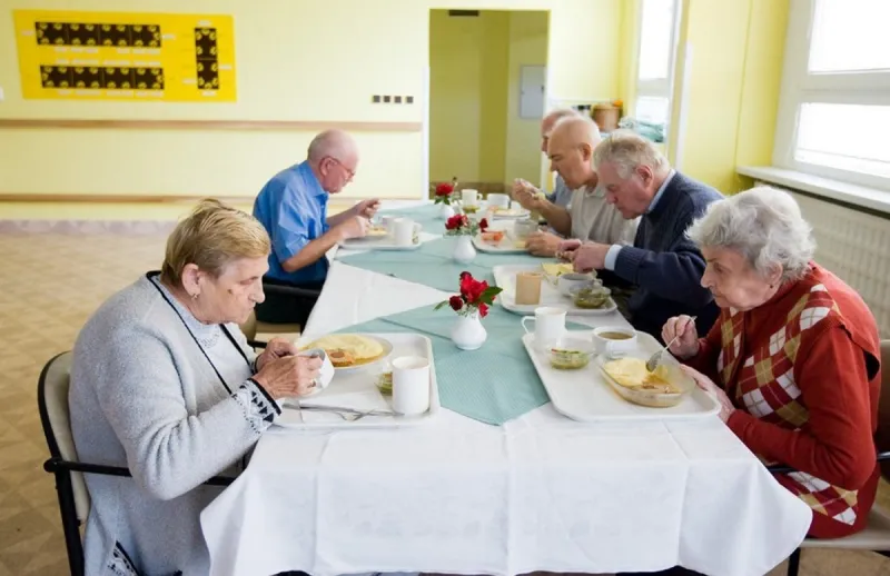 Patakyová: Kontrola zariadení pre seniorov je chaotická - domov.sme.sk