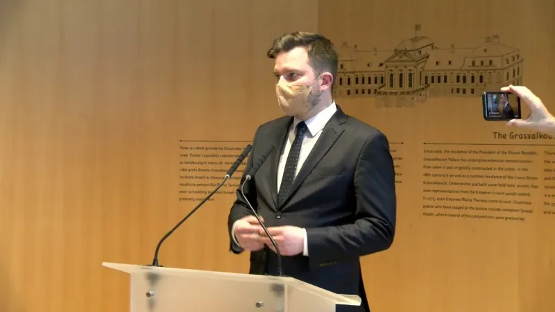 Prezidentka prijíma demisiu Matovičovej vlády - YouTube