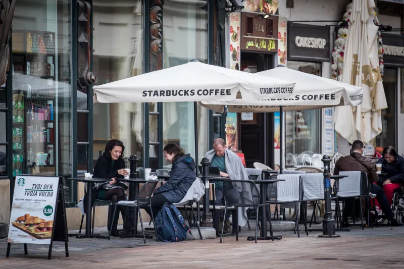 Ako v apríli uvoľnia opatrenia proti koronavírusu - SME