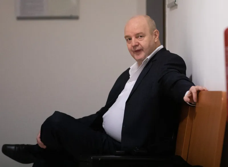 Súd zrušil pojednávanie v kauze objednávky vraždy Klaus-Volzovej - SME