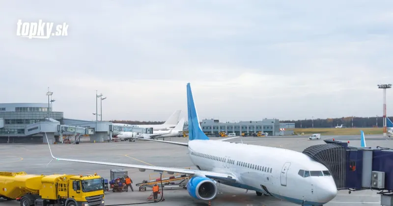 KORONAVÍRUS naďalej ničí leteckú dopravu: Vo februári sa prepadla o 89 percent | Topky.sk