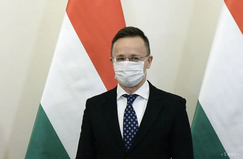 Szijjártó potvrdil Matovičovi,že Maďarsko pomôže SR testovať Sputnik V