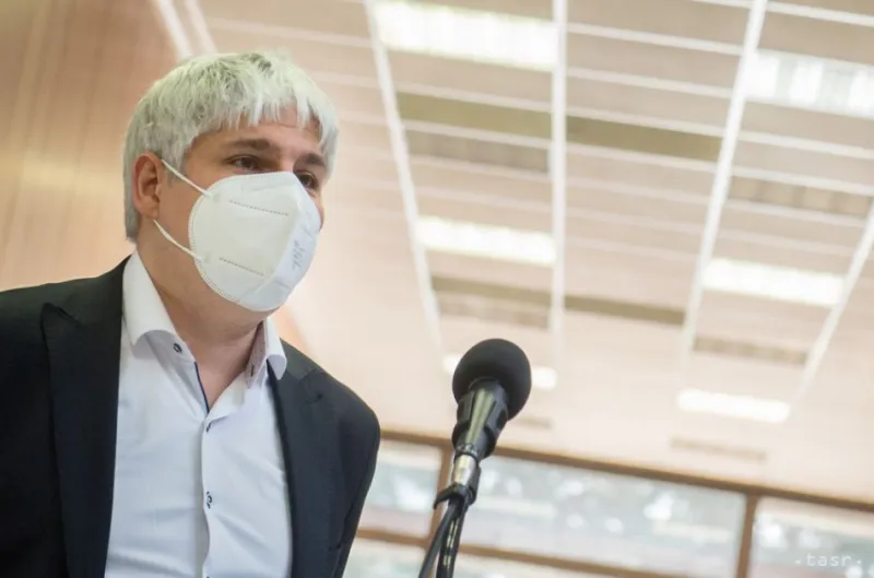 Čekan: Útok Matoviča na ŠÚKL a SAV pre Sputnik V je niečo nehorázne