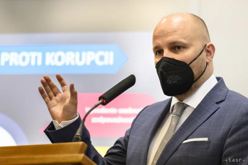 Naď: Matovič sa snaží tému vakcíny Sputnik V len dotiahnuť do konca