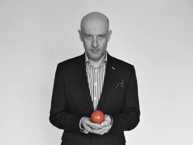 Komentár Juraja Petroviča: Matovič a Sputnik jedno jest | Komentáre | .týždeň - iný pohľad na spoločnosť