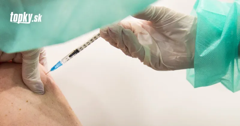KORONAVÍRUS V bratislavskom očkovacom centre zatiaľ sprievod seniorov nezaočkovali | Topky.sk