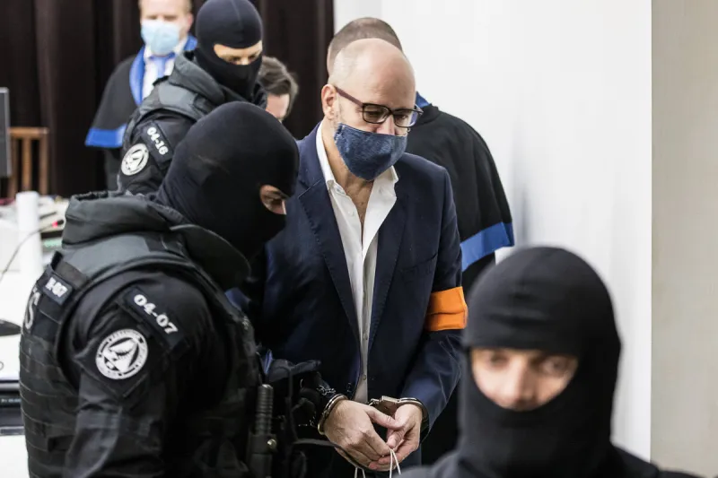 Vytýčili termín procesu s Pavlom Ruskom v kauze prípravy vraždy Volzovej - SME