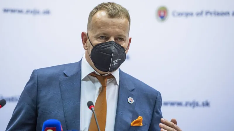 Kollár v kauze Čistý deň vypovedal na NAKA - Domáce - Správy - Pravda.sk