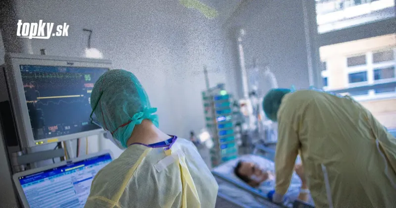 KORONAVÍRUS Odborník má jasno: TOTO je dôvodom zrýchľovania šírenia infekcie! | Topky.sk