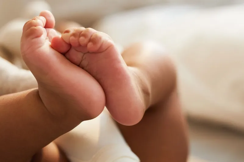 Bábätku zistili koronavírus: Nad tým, čo spravili jeho rodičia, sa zastavuje rozum | Nový Čas