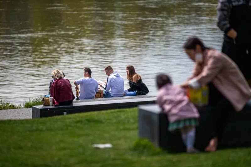 Koronavírus na Slovensku: Núdzový stav sa skončil (minúta po minúte) - SME