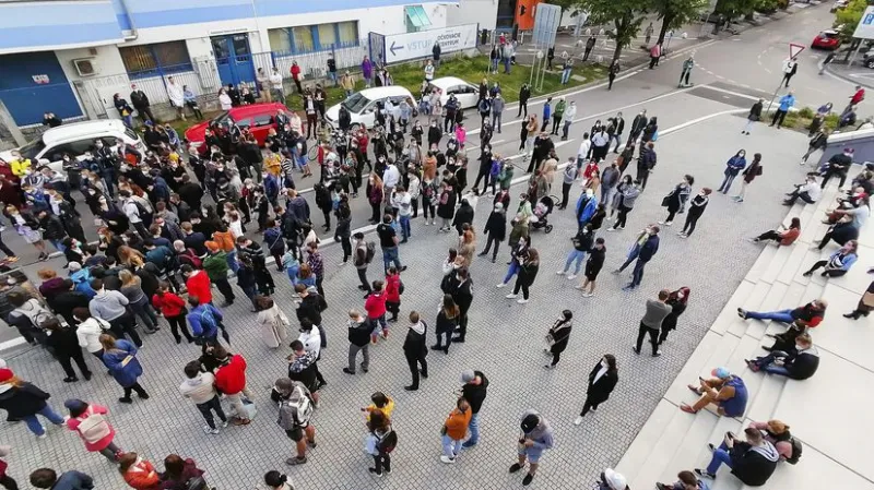 Pribudlo vyše 13-tisíc zaočkovaných. Počet obetí koronavírusu stúpol o 21 - Domáce - Správy - Pravda.sk