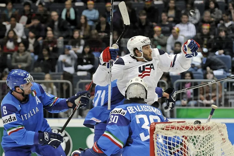 Veľký problém pred začiatkom šampionátu: Jeden z tímov tvrdo zasiahol koronavírus | Nový Čas