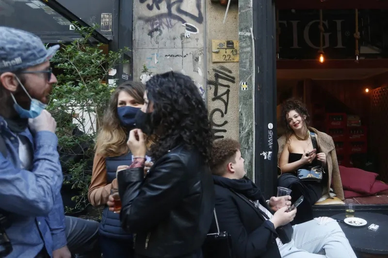 Nekompromisné slová virológa: Maďarsko sa štvrtej vlne koronavírusu nevyhne | Nový Čas