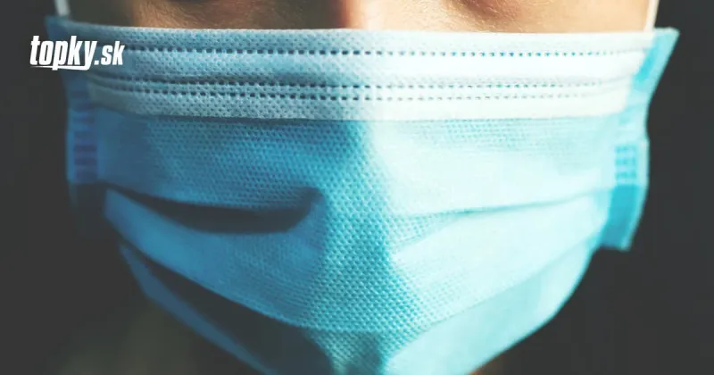 KORONAVÍRUS Pravidlá nosenia rúška sa upravujú: So zmenou rátajte v týchto okresoch | Topky.sk