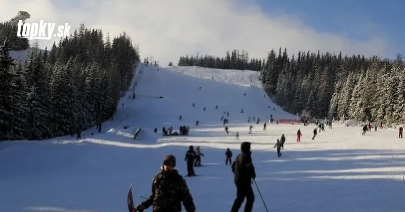 KORONAVÍRUS Situácia sa zlepšuje: Od pondelka sa upravuje fungovanie kúpalísk aj lanoviek | Topky.sk