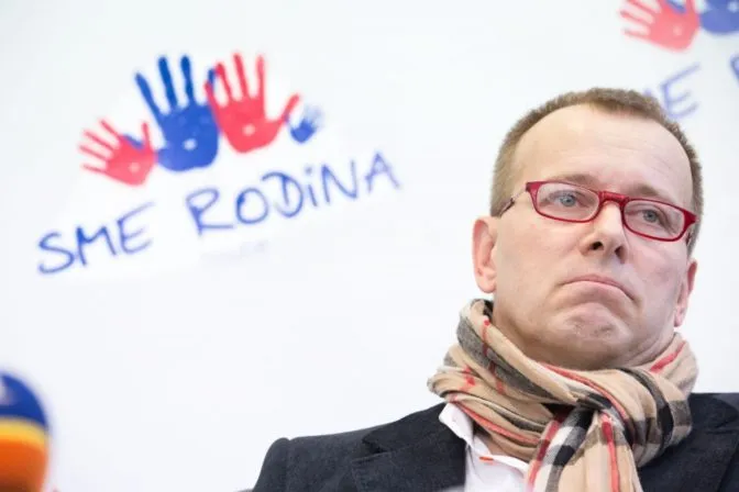 Nie som mafián, reagoval Kollár na fotku s exbossom Piťom - Webnoviny.sk