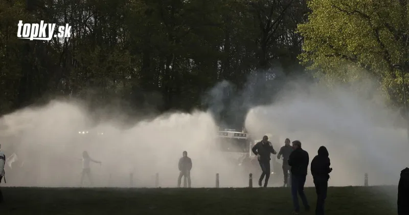 KORONAVÍRUS Tisíce ľudí v Bruseli demonštrovali proti pandemickým opatreniam | Topky.sk