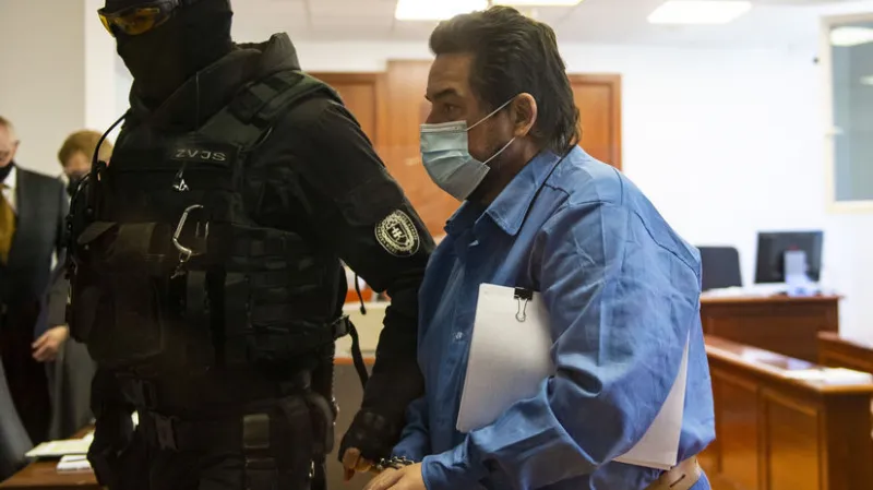 Pokračuje proces so Štefanom Aghom v kauze televíznych zmeniek. Vypovedal aj Kočner  - Domáce - Správy - Pravda.sk