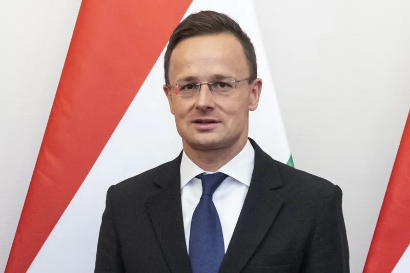 Sputnik by sa mal vyrábať v Maďarsku: Szijjártó očakáva, že záujem oň bude rásť | Nový Čas