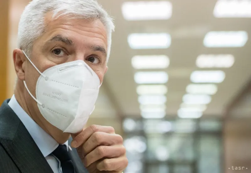 Korčok: Očkovanie vakcínou Sputnik V budeme u cudzincov zrejme uznávať