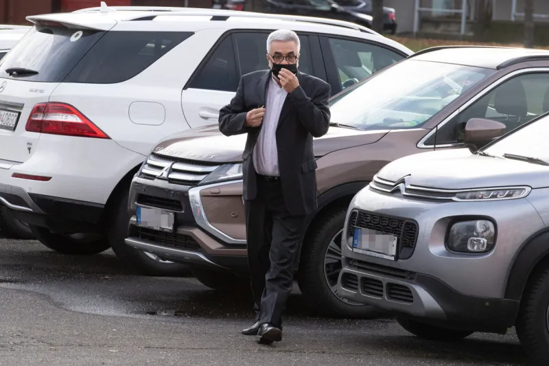 Dražia majetok Kočnerovho spoločníka Agha. Tvrdí, že mu už všetko vzali - SME