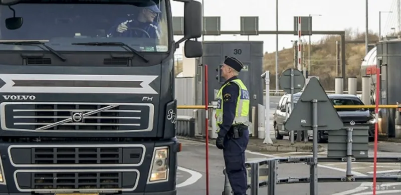 Polícia v Severnom Macedónsku zadržala 82 nelegálnych migrantov