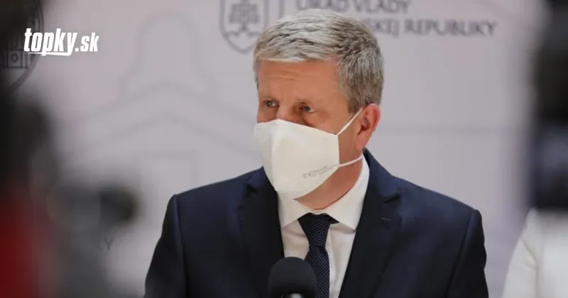 KORONAVÍRUS Jediné, čo nám pomôže zvládnuť tretiu vlnu je očkovanie: Nebude však povinné | Topky.sk