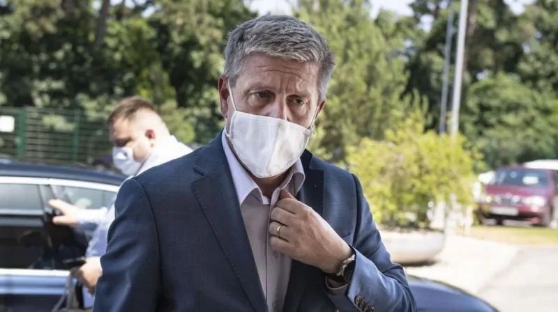 Ak ľudia nebudú zodpovední, na jeseň príde lockdown, uviedol Lengvarský - Domáce - Správy - Pravda.sk