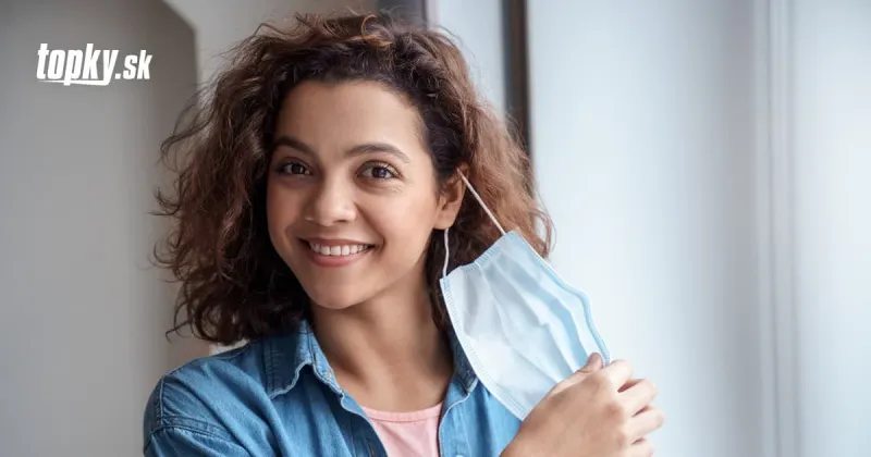 KORONAVÍRUS V ďalšej krajine už nebude povinné nosiť rúška: Očkovanie je plne rozbehnuté | Topky.sk