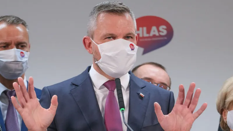 Pellegriniho poslanci chcú pre Sputnik odvolať Matoviča - Domáce - Správy - Pravda.sk