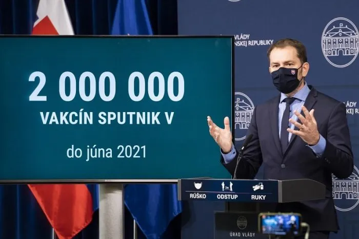 O Sputnik nie je záujem: HLUPÁCI, odkazuje ľuďom Matovič. Sulík hovorí o BLAMÁŽI