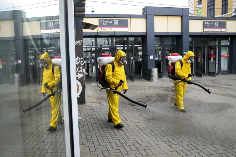 Rusko zamorené koronavírusom: Ďalší smutný rekord v počte obetí, v Moskve spustili revakcináciu | Nový Čas