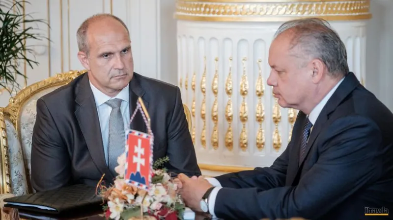 Šéf polície Lučanský k Slovenským brancom a Nočným vlkom: Ich aktivity sú za hranou - Domáce - Správy - Pravda.sk