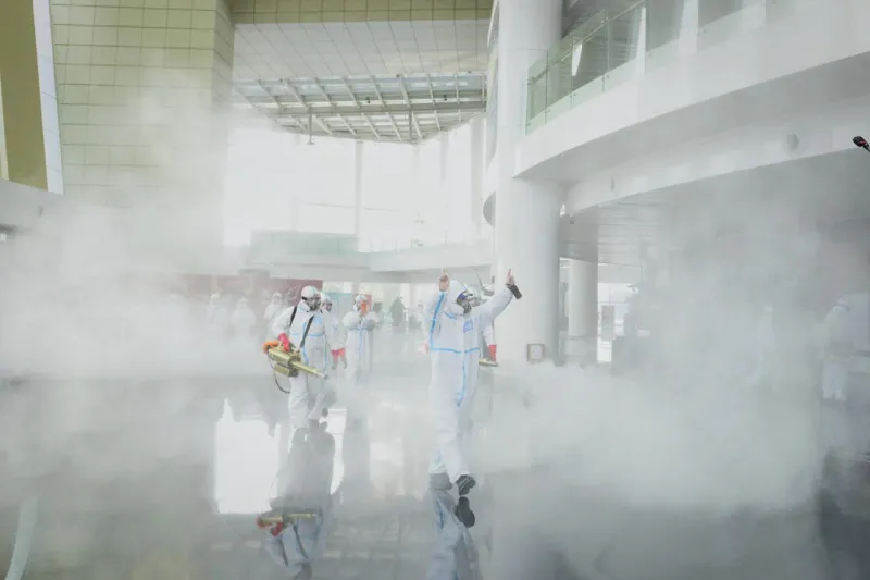 Unikol nový koronavírus predsa z laboratória? | Spoločnosť | .týždeň - iný pohľad na spoločnosť