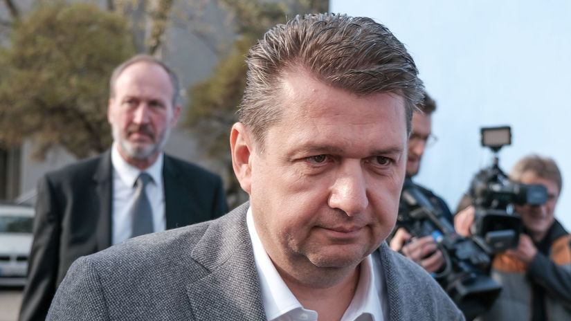 Gašpar s Bödörom chceli ovplyvňovať vyšetrovanie Bašternáka, vypovedal Slobodník - Domáce - Správy - Pravda.sk