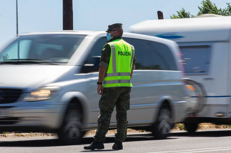 Koronavírus: Nová vyhláška zľahčí pohyb pendlerov cez hranice (minúta po minúte) - SME