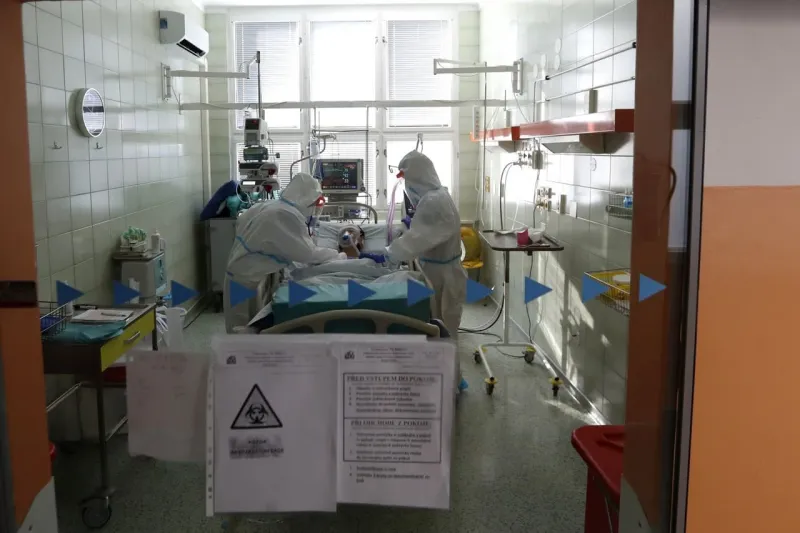 Tento štát nezvláda nápor nových pacientov: Pre koronavírus skolabovalo zdravotníctvo! | Nový Čas