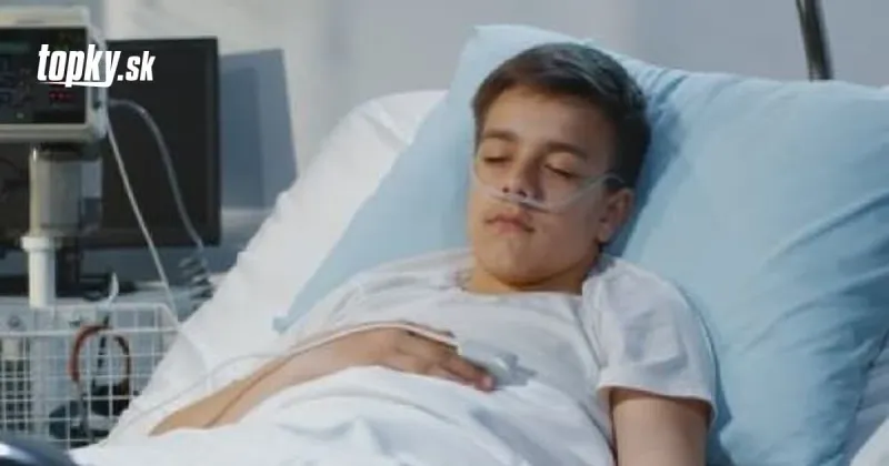 FOTO Školák sa nakazil KORONAVÍRUSOM, v nemocnici strávil polroka! Trpí vážnymi následkami | Topky.sk