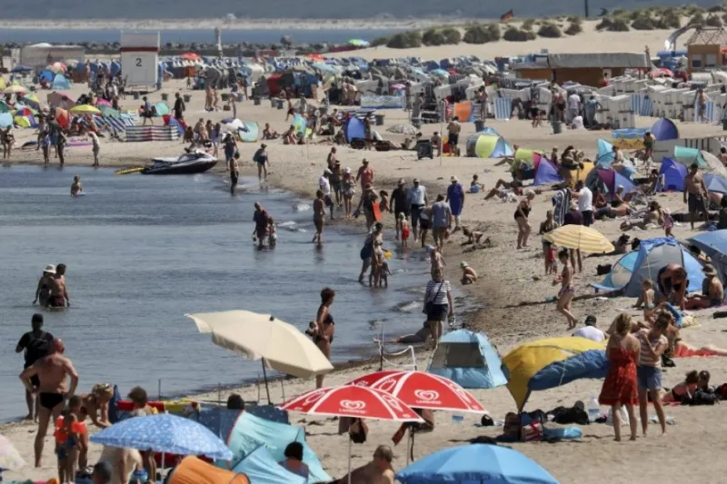 Počet prípadov koronavírusu rastie najmä v dovolenkových destináciách Slovákov