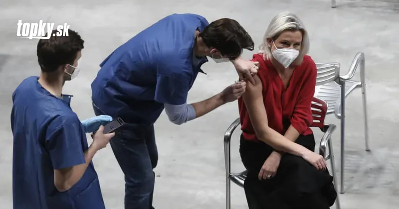 KORONAVÍRUS Negatívny postoj k očkovaniu vyjadrila v Česku necelá tretina obyvateľov | Topky.sk